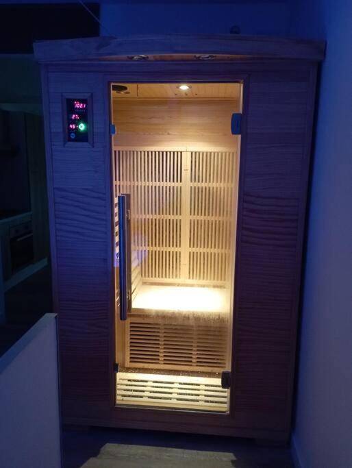 Sejour Sauna Et Jacuzzi Cocon La Roche-sur-Yon Dış mekan fotoğraf